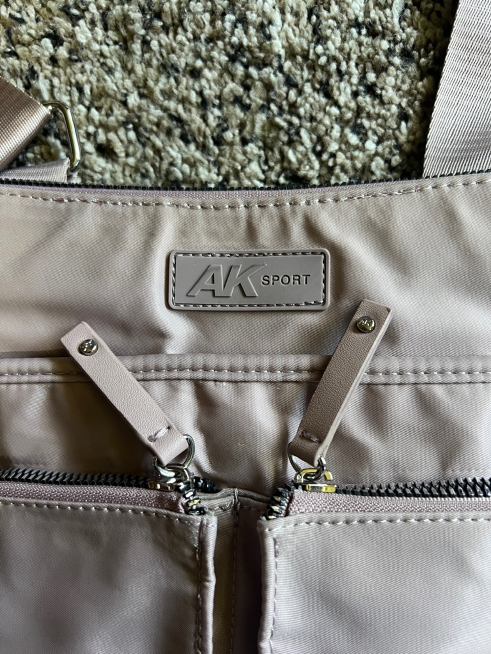 Anne Klein sport Pink Crossbody Bag - Picture 2 of 4